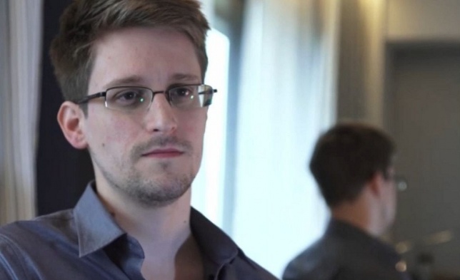 PR в действии: как Сноудену делали предложение
