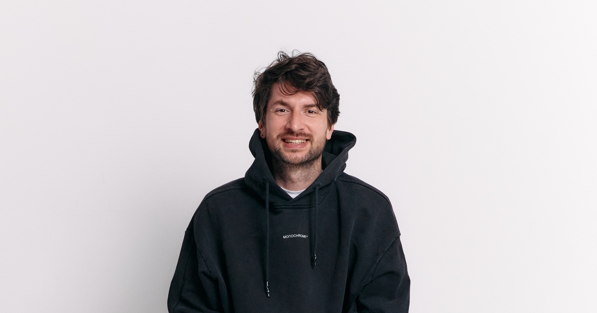 Как маркетинговым командам работать с AI в 2025 году: три уровня от эксперимента к трансформации