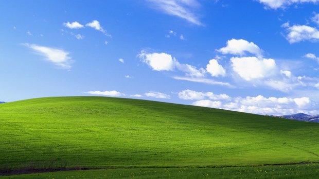 Знаменитый холм из Windows XP