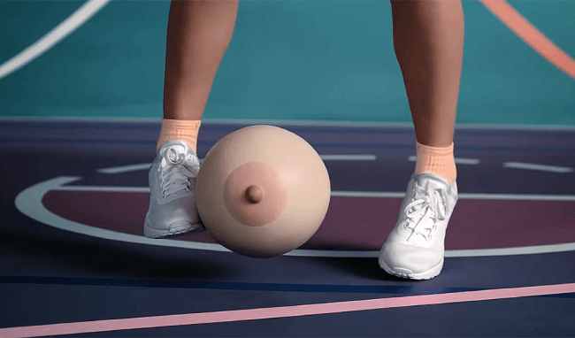 Мячики в форме груди и смелая реклама Nike. 5 интересных кампаний недели