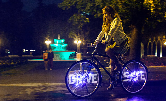 Проект Make It Visible и видимая помощь велосипедистам Москвы