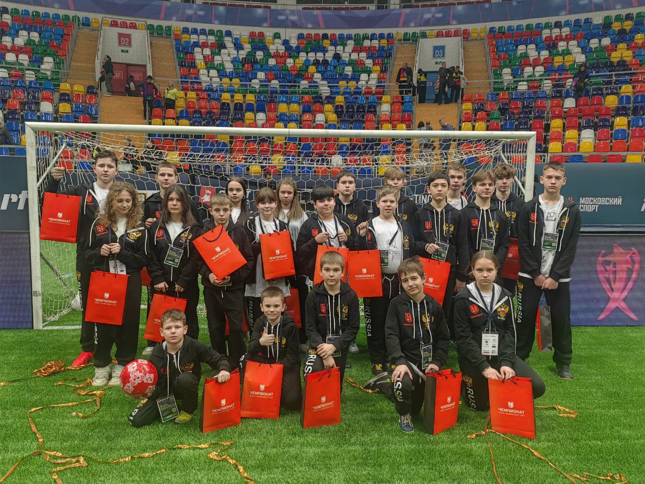 «Чемпионат» подарил детям возможность стать частью футбольного праздника