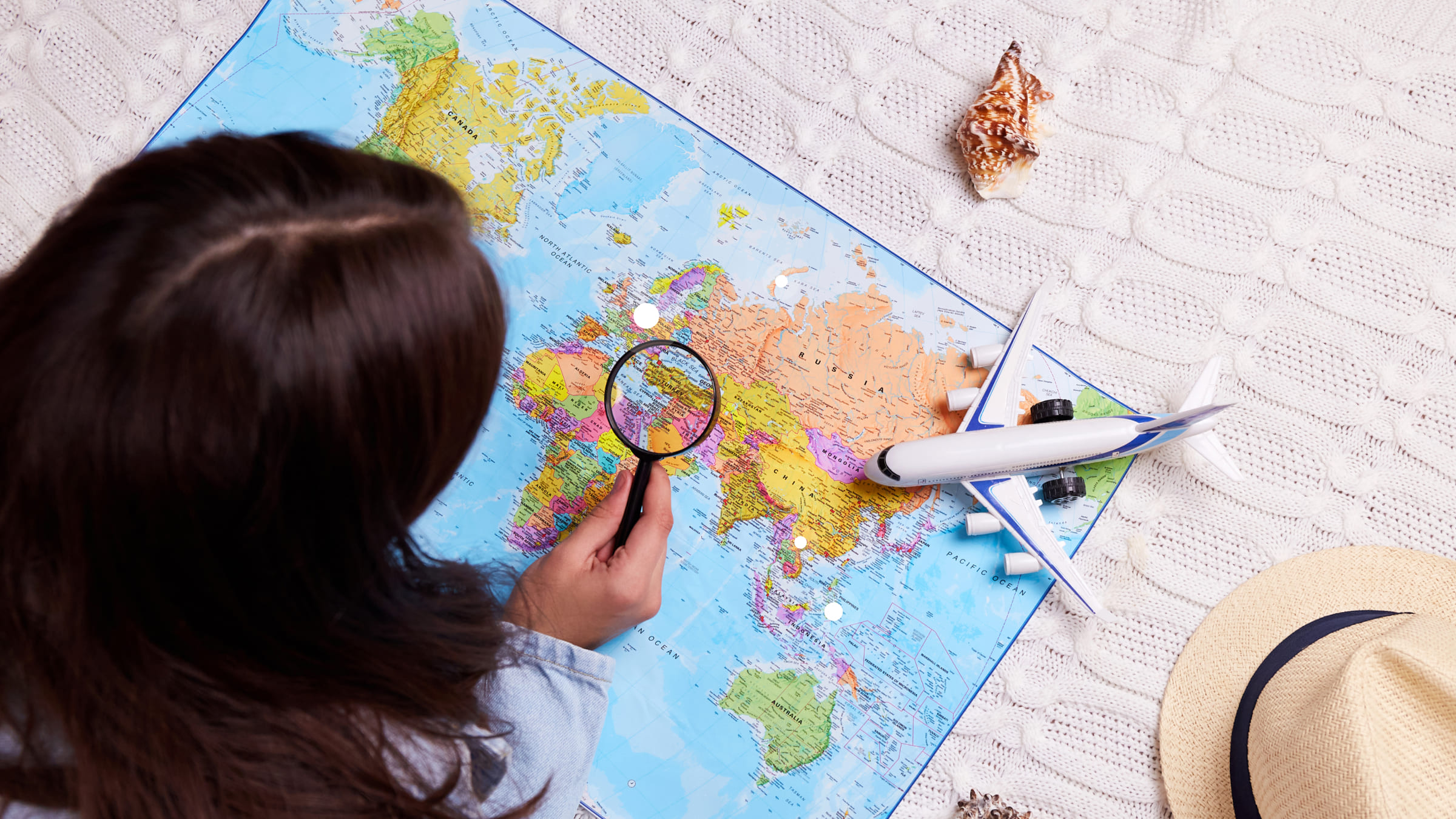 Первая поездка за границу: что нужно знать и как подготовиться