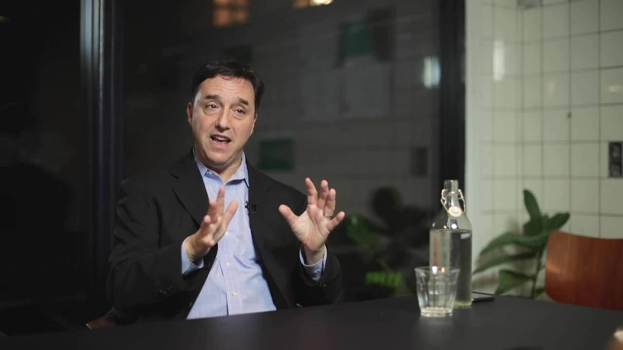 Нил Шаффе, CEO агенства PDCA Social: «Спросите меня, какую соцсеть я рекомендую компаниям B2C, и это будет Facebook и/или Instagram, а затем — Twitter»