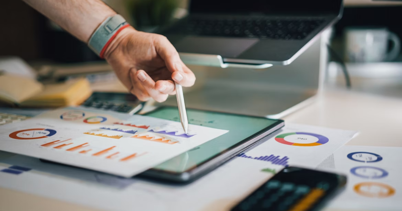 Карта роста: на каком обороте трафика пора переезжать с shared-хостинга на VPS, а затем на выделенный сервер