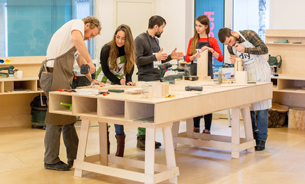 Продвижение в offlin​e:​ Bosch Green открыл первую в столице общественную столярную мастерскую​​