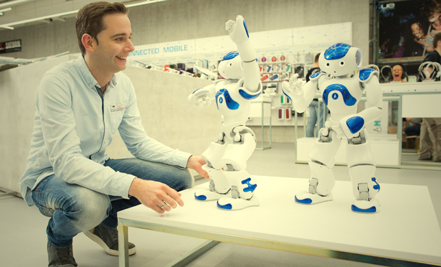 Гидо Рем, Media Markt: «Мы вступили в эпоху роботов и летающих дронов, и в скором будущем нас, вероятно, уже мало чем можно будет удивить»