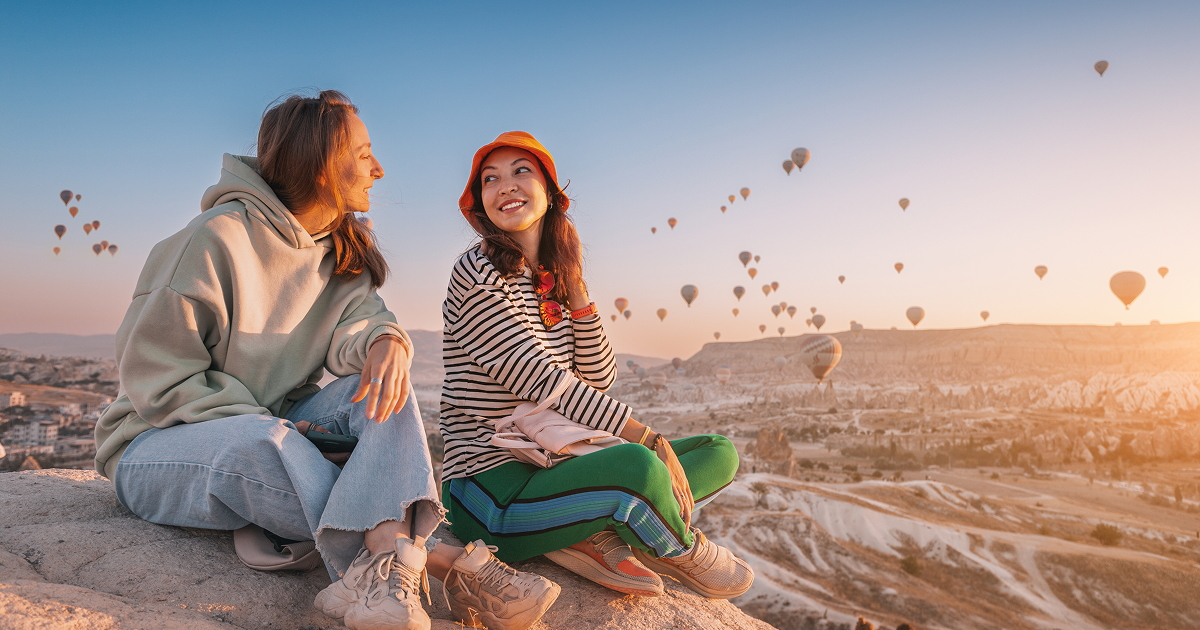 CPA, баннеры в аэропортах и премия отельерам: как Ozon Travel строит маркетинг в тревел-сегменте