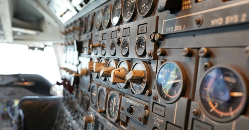 Дашборд говорит на языке рекламодателей: как мы автоматизировали аналитику в сервисе «иду»