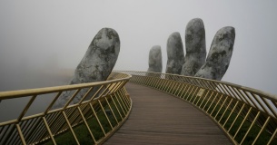 Почему асинхронные видео и искусственный интеллект — мост между поколениями