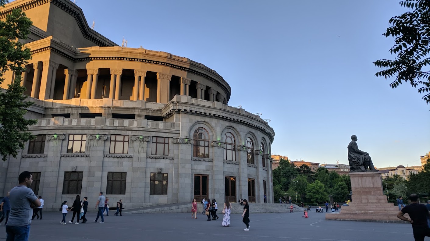 Как заплатить налоги в Армении.