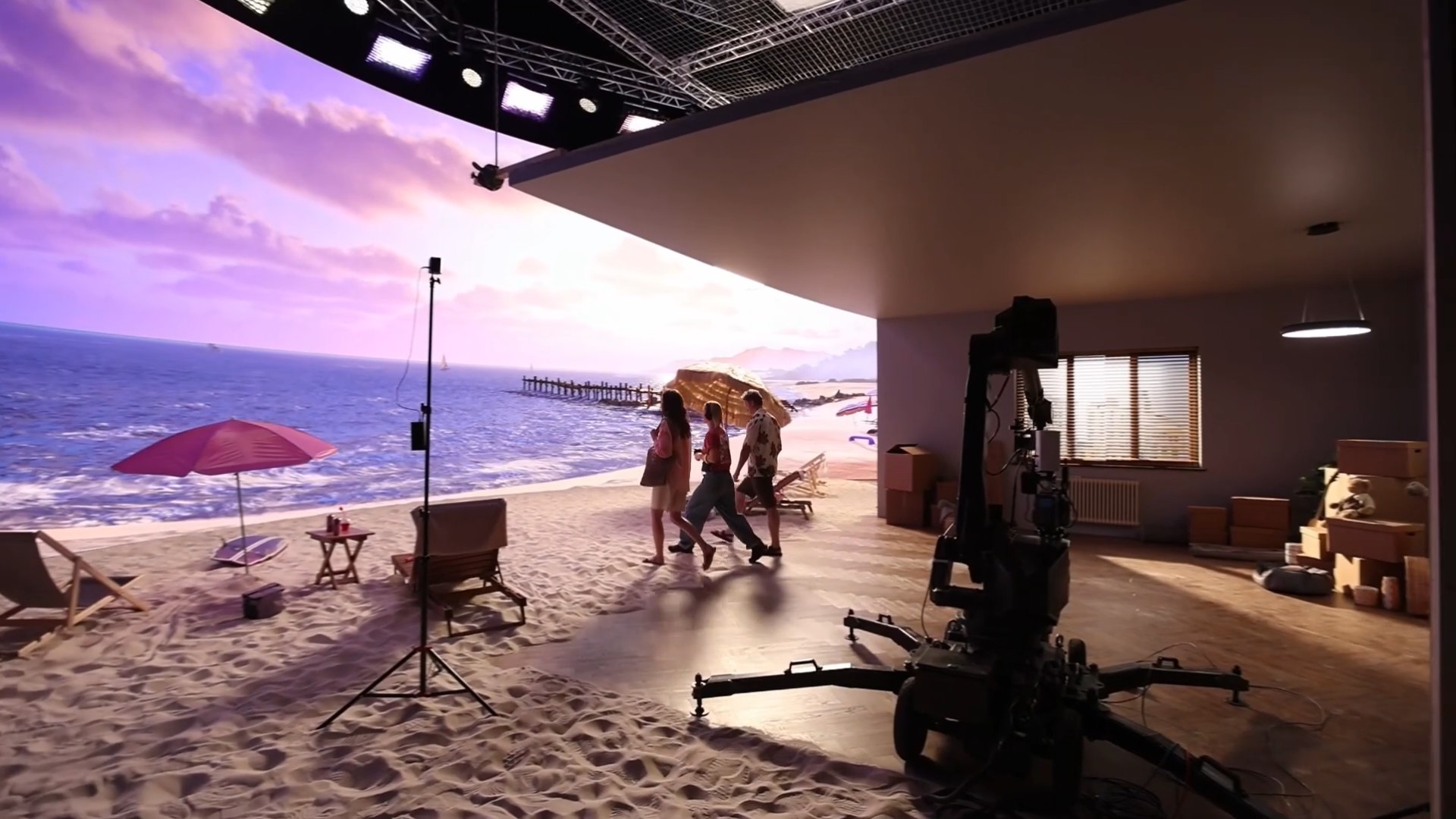 Как с помощью virtual production снять идеальную пляжную рекламу в любой сезон