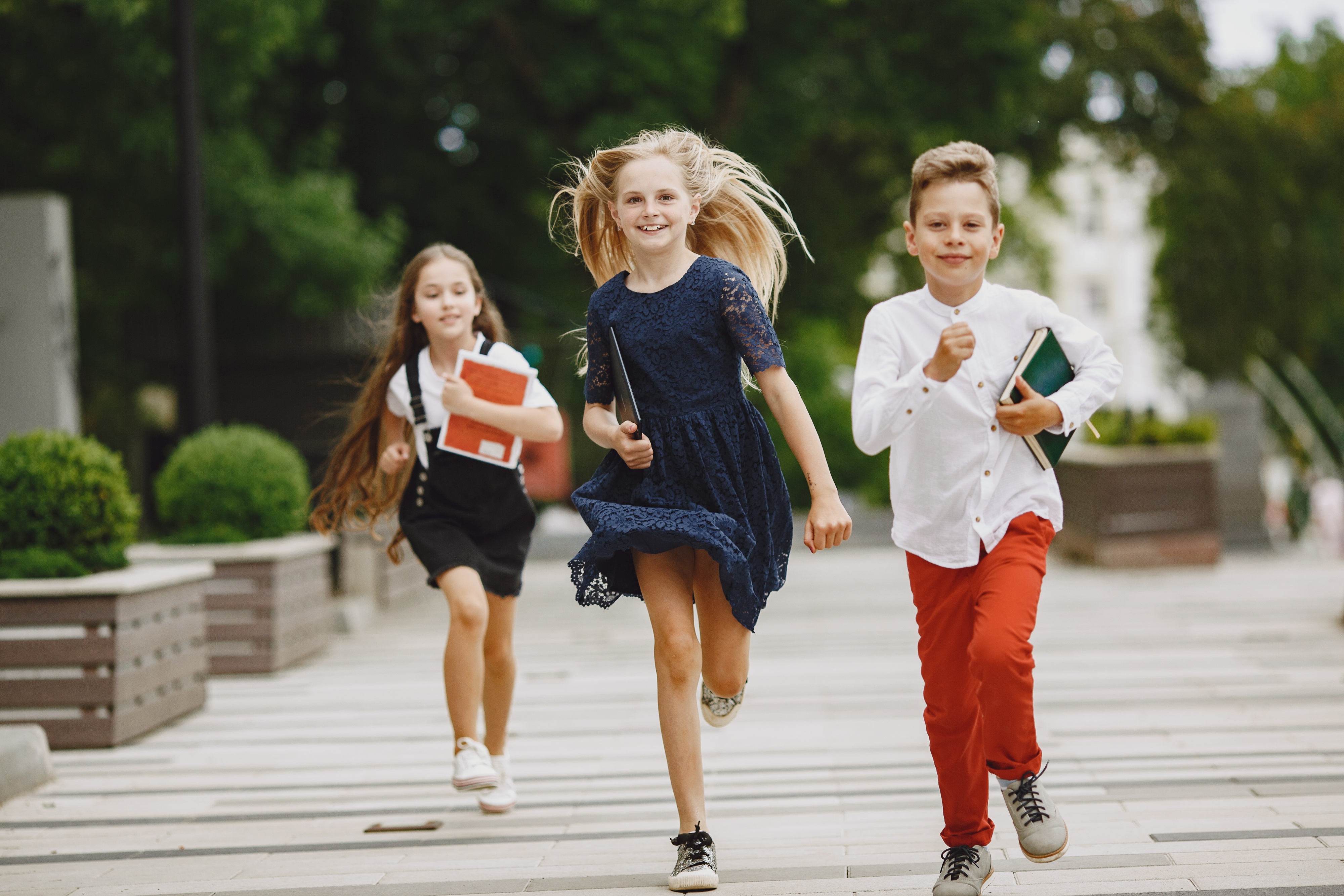 happy-children-spend-time-together-close-smile.jpg