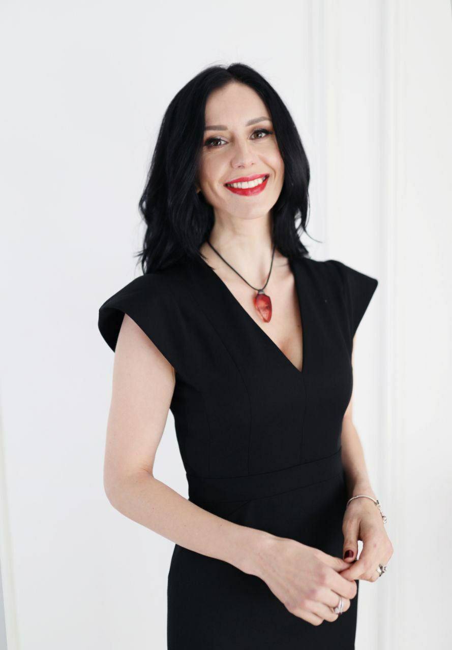 Бизнес-коуч Катерина Акман, основатель Международной Академии Бизнес-Коучинга 2WIN, автор методологии «Целостное влияние